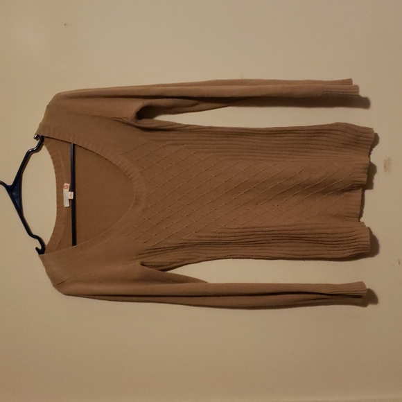 Tan Guess Sweater - Picture 2 of 6